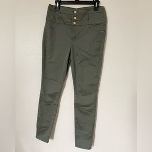Olive Green Skinny High Waisted Button Jeans Refuge Size 12